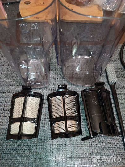 Соковыжималка шнековая