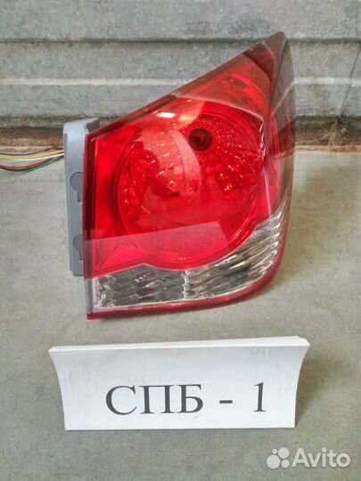 Фонарь правый внешний Chevrolet Cruze 1 2009