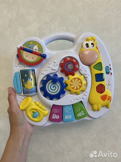 Детское музыкальное пианино