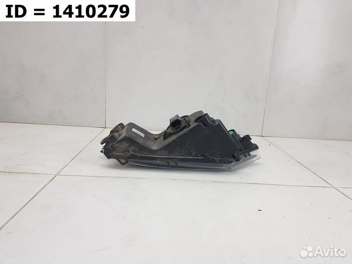 Птф передняя левая Volkswagen Tiguan