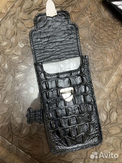 Кожаный чехол для смартфона