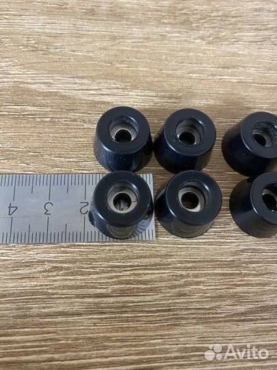 Ножки (пукли) для баяна, гармони