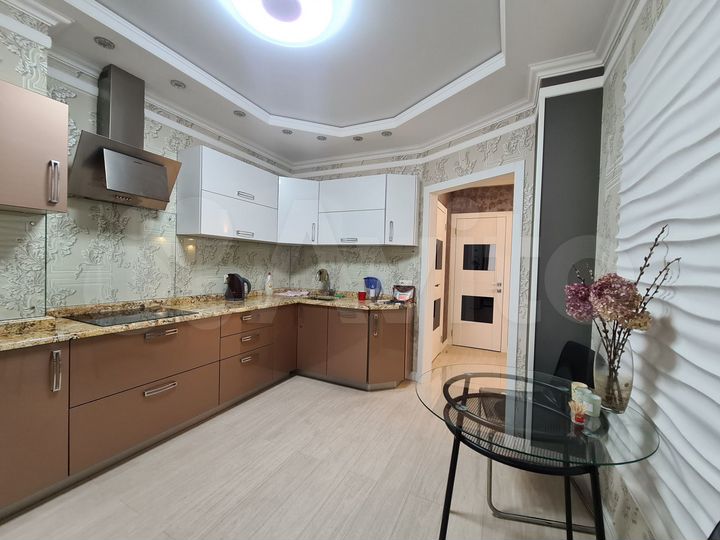 3-к. квартира, 70 м², 15/16 эт.