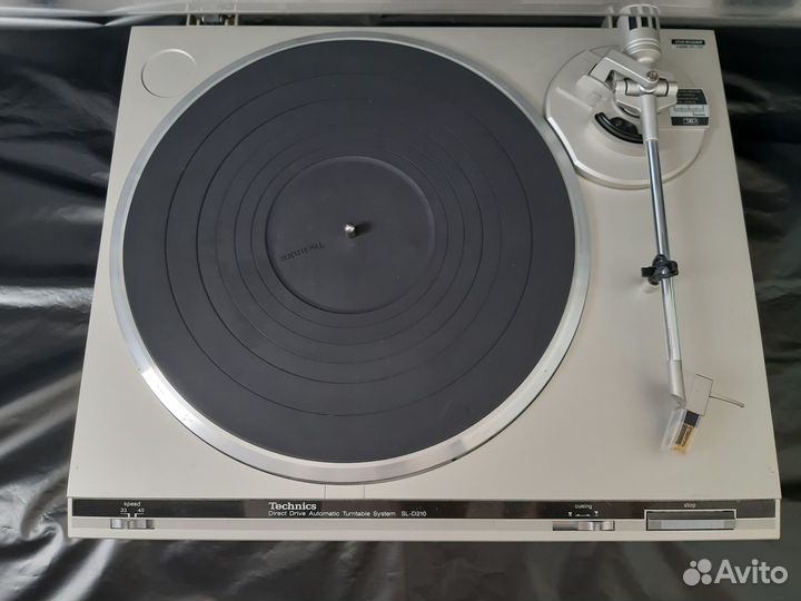 Проигрыватель винила technics sl-D210