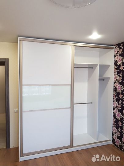 Шкафчик для ванной