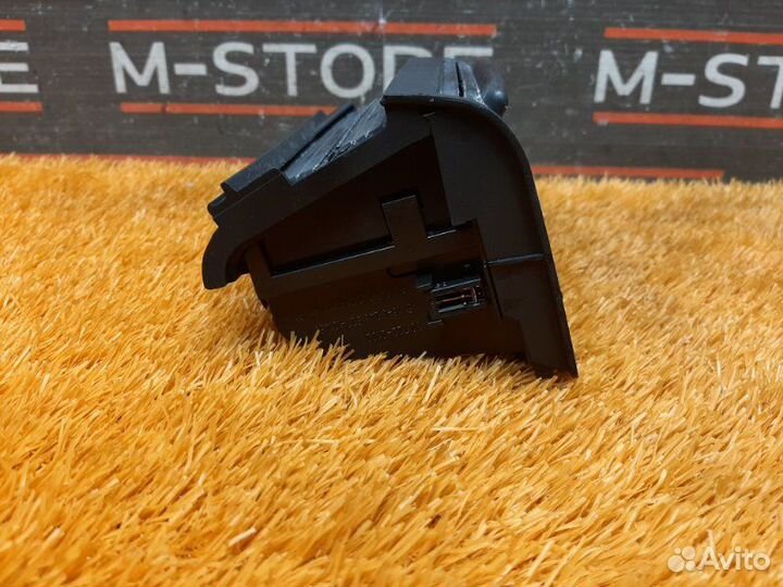 Пепельница Bmw 3-Series E46 M52B25(256S4) 1998