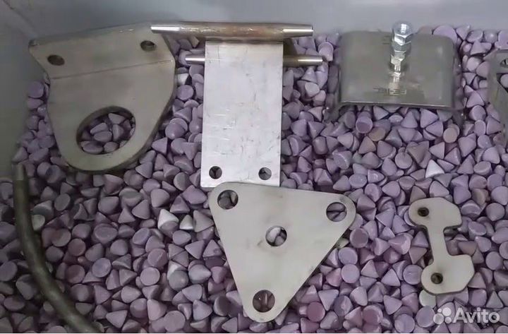 Галтовка и полировка изделий из металла