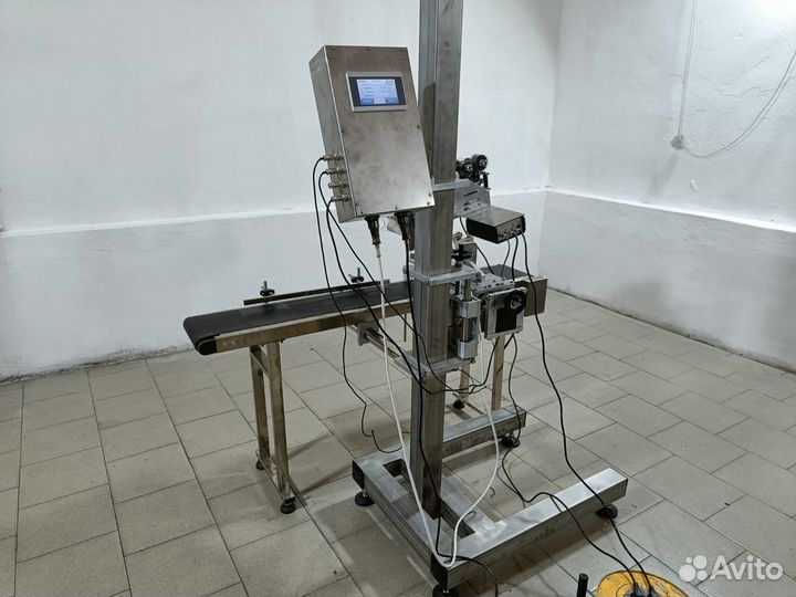 Этикетировочная машина EtiKon