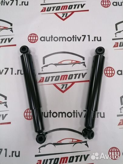 Задний амортизатор Mitsubishi L200