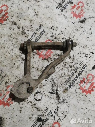Рычаг подвески верхний передний правый Лада Нива