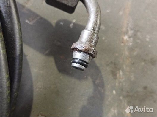 Шланг гидравлический подъема кабины 2550мм DAF