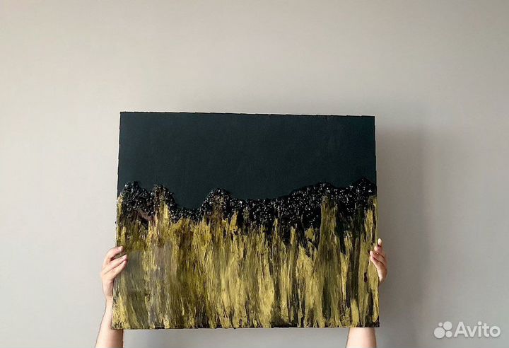 Картина интерьерная черная с золотом