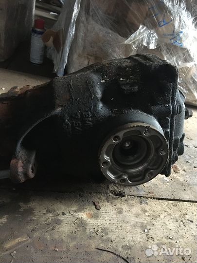 Редуктор заднего моста бмв Е87 МКПП 2010