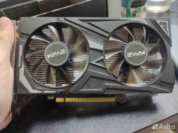 Видеокарта 1650 super kfa2