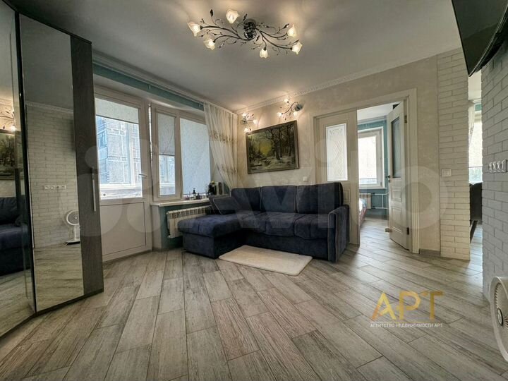 2-к. квартира, 40 м², 7/9 эт.