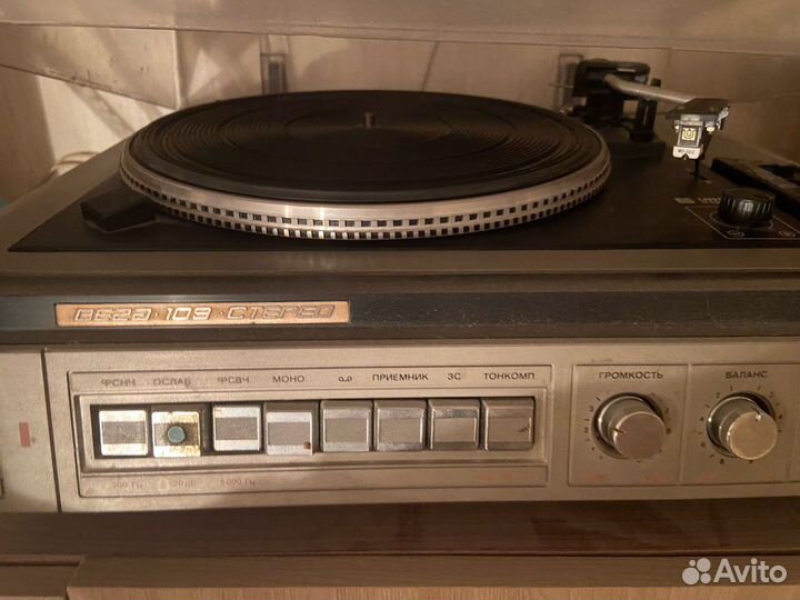 Проигрыватель винила вега 109