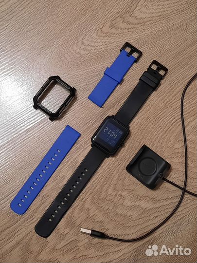 Смарт-часы Amazfit Bip S