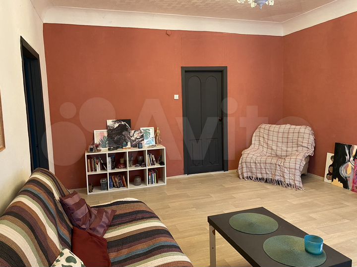 3-к. квартира, 79,3 м², 2/4 эт.