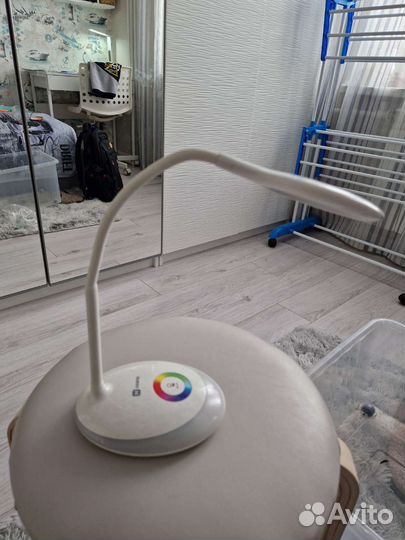 Лампа настольная