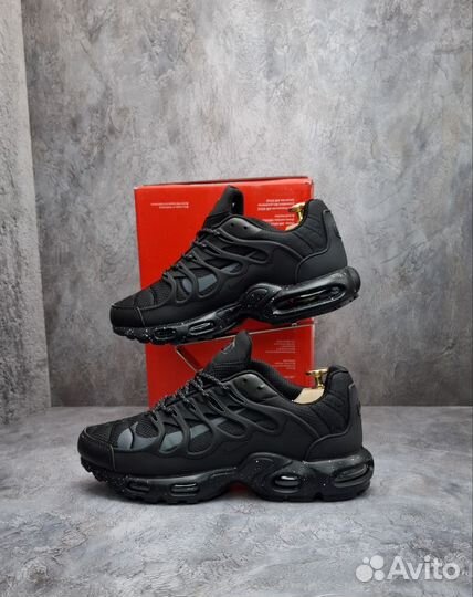 Кроссовки мужские nike