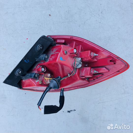 Фонарь задний левый Лампочковый хб Киа Сид жд 2