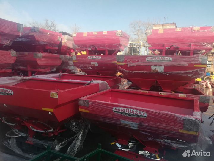 Разбрасыватель удобрений Agrohasat CGSA-1500, 2023