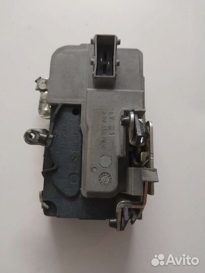 Замок Гранта передней пассажирской двери