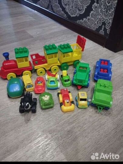 Машинки и паровоз пакетом