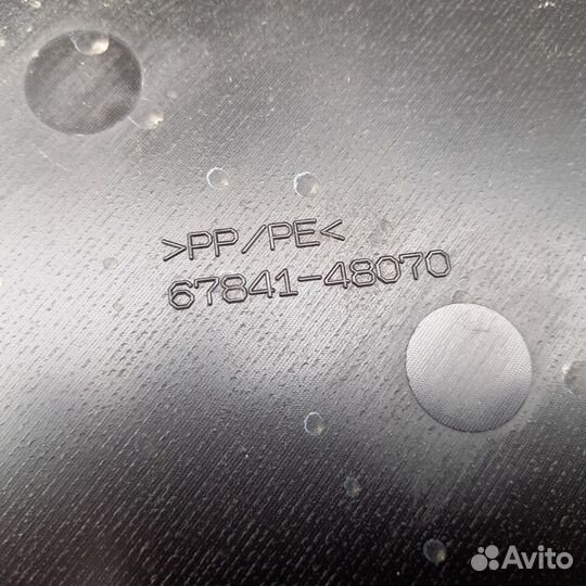 Накладка двери Lexus RX 4