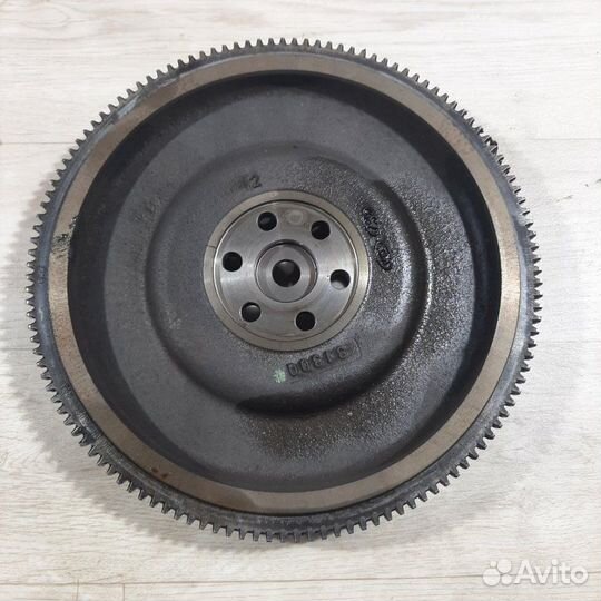 Маховик МКПП Hyundai Solaris хэтчбек G4FA 2013