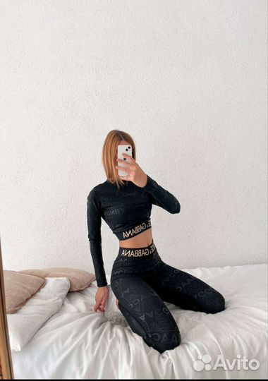 Костюм для фитнеса женский