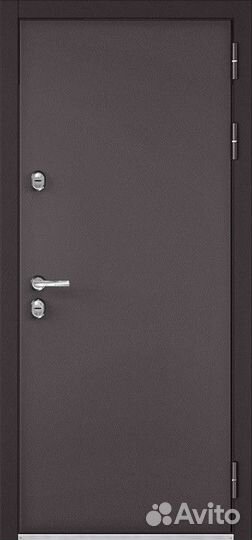 Дверь входная в дом