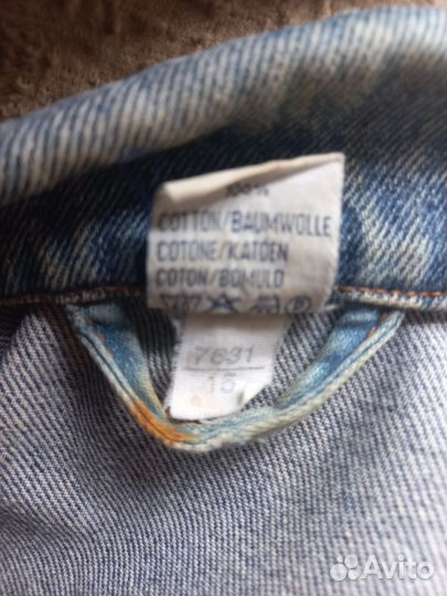 Джинсовая куртка