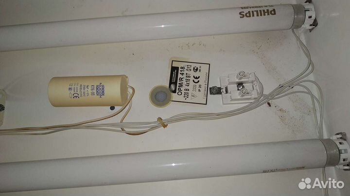 Встраиваемый светильник люминесцентный (Армстронг)