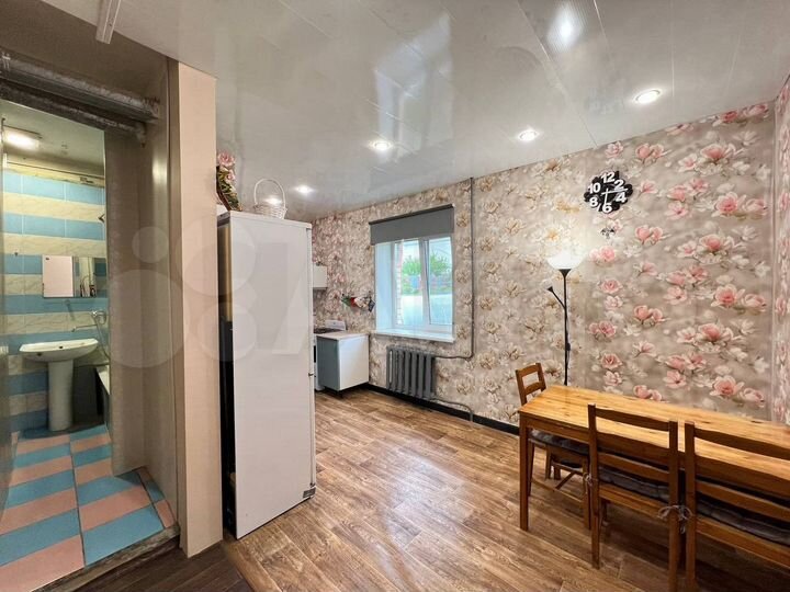 3-к. квартира, 91 м², 2/3 эт.