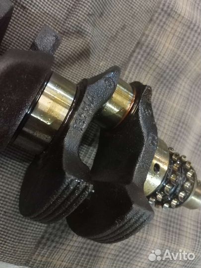 Коленвал BMW E39 M52