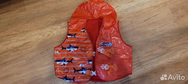 Жилет для плавания надувной детский