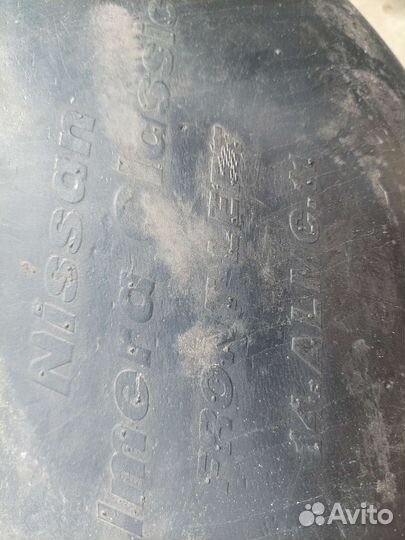 Подкрылки, локеры передние Ниссан Альмера классик