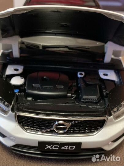 Volvo xc40. 2022г. 1/18