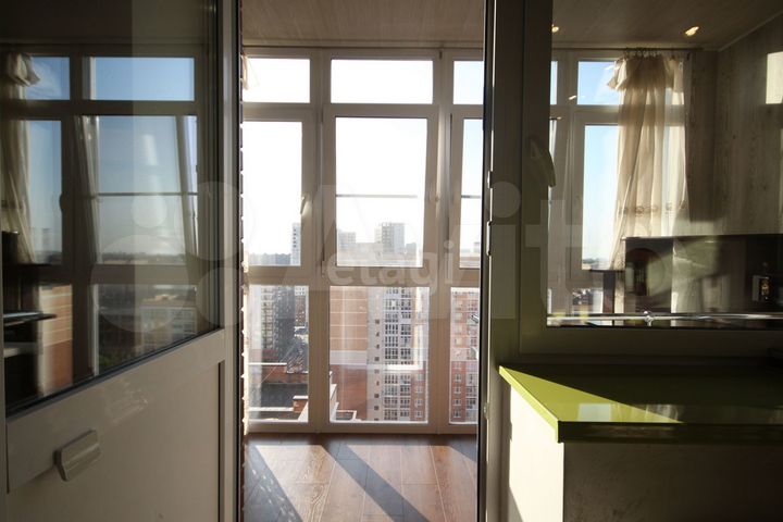 2-к. квартира, 72 м², 16/16 эт.