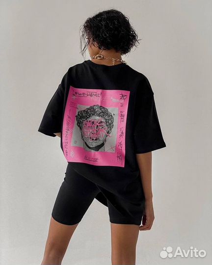 Велосипедки и футболка