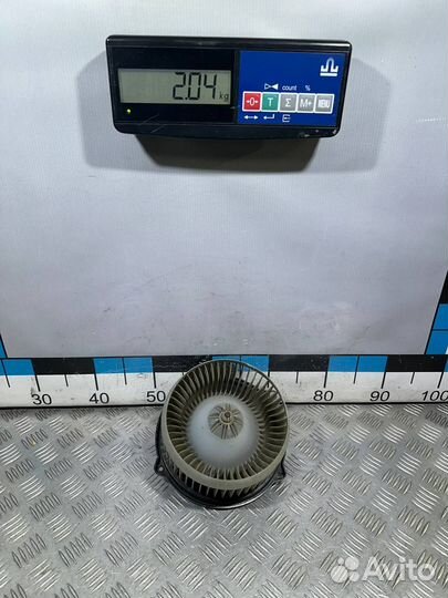 Б/У Моторчик отопителя задний Lexus LS#001