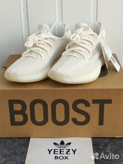 Кроссовки Yeezy