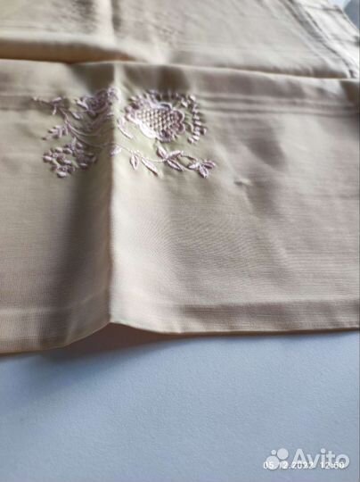 Наволочки 2шт. времён СССР с вышивкой новые