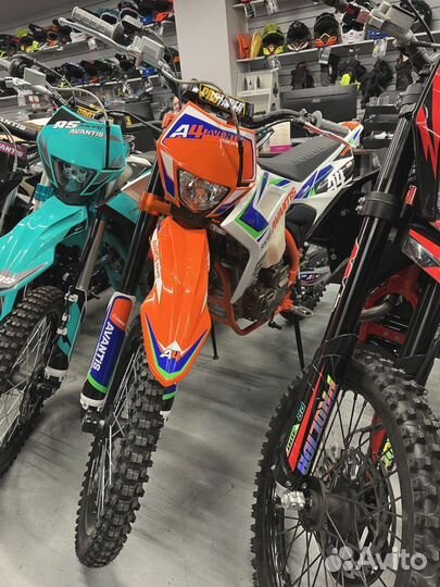 Мотоциклы Авантис А4 PR300 новые