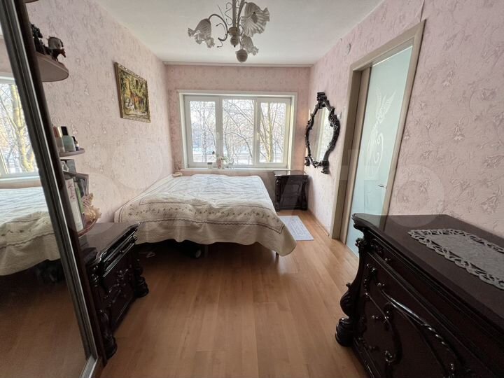 3-к. квартира, 55,7 м², 2/5 эт.