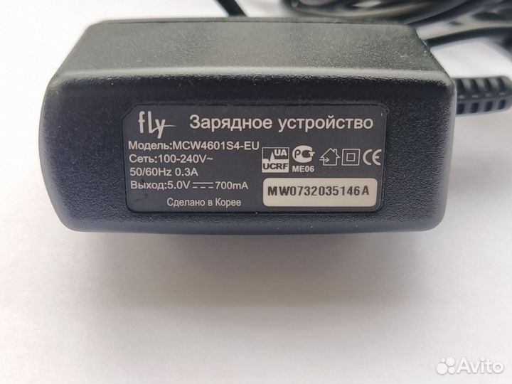 Зарядное устройство для телефона fly