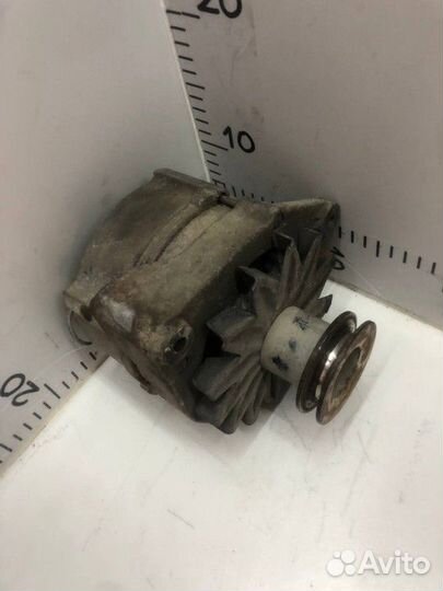 Генератор Audi 80