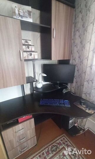 Компьютерный стол б/у