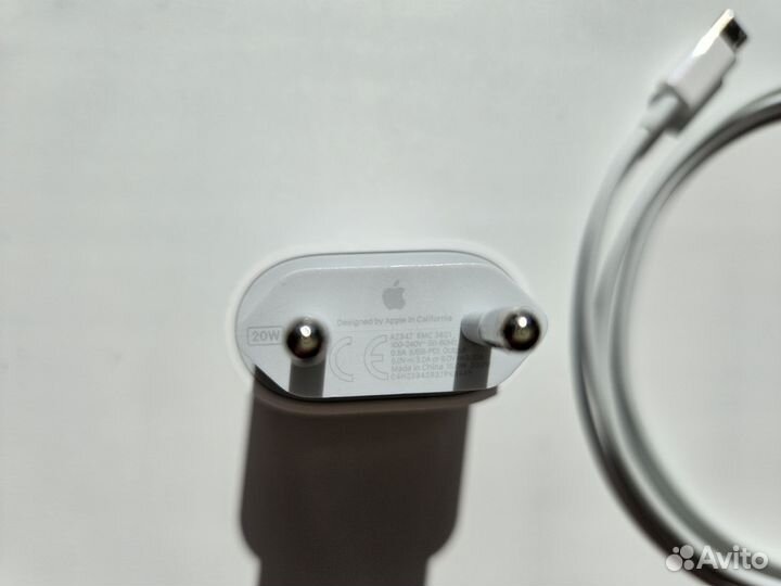 Зарядное устройство Apple USB Type-C. Оригинал